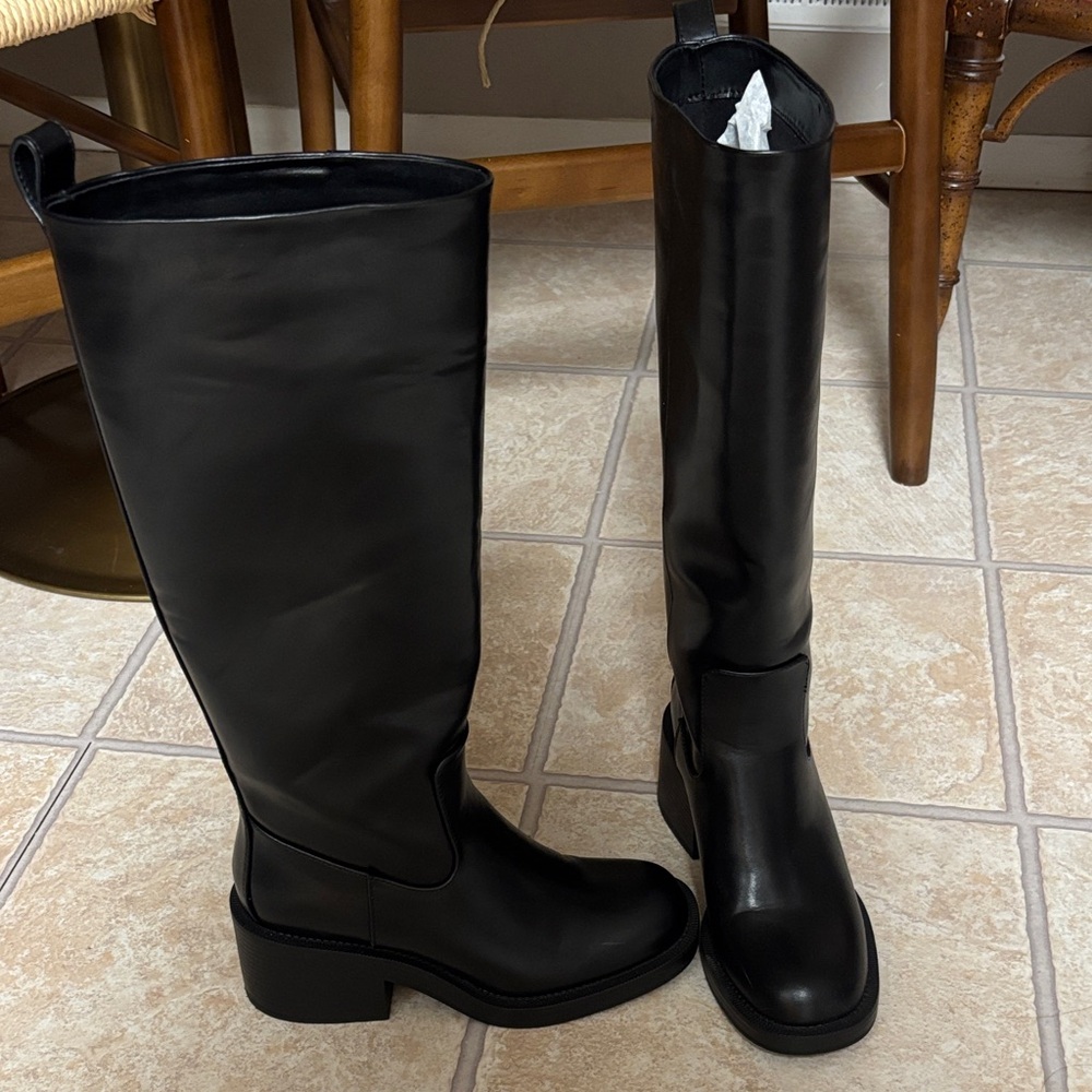 Zara Sleek Black Heeled Boots